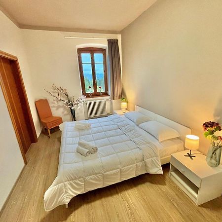 Hotel Corno Bianco Nova Ponente Extérieur photo